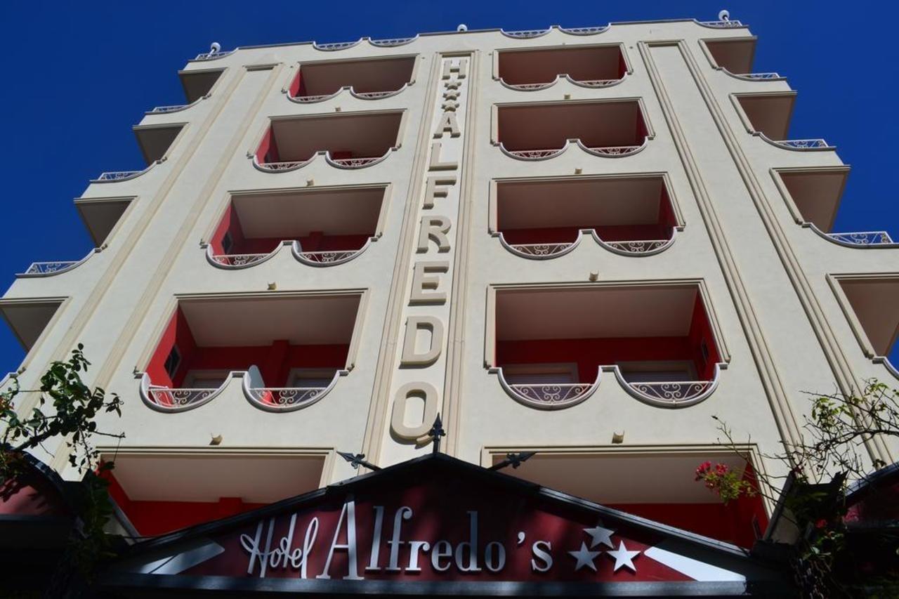 Hotel Alfredo'S Rimini Exterior foto